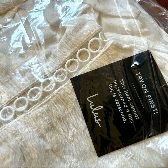 NWT LULU’S Sunny and Chic Ivory Swiss Dot Backless Jumpsuit women size XL - Picture 8 of 10